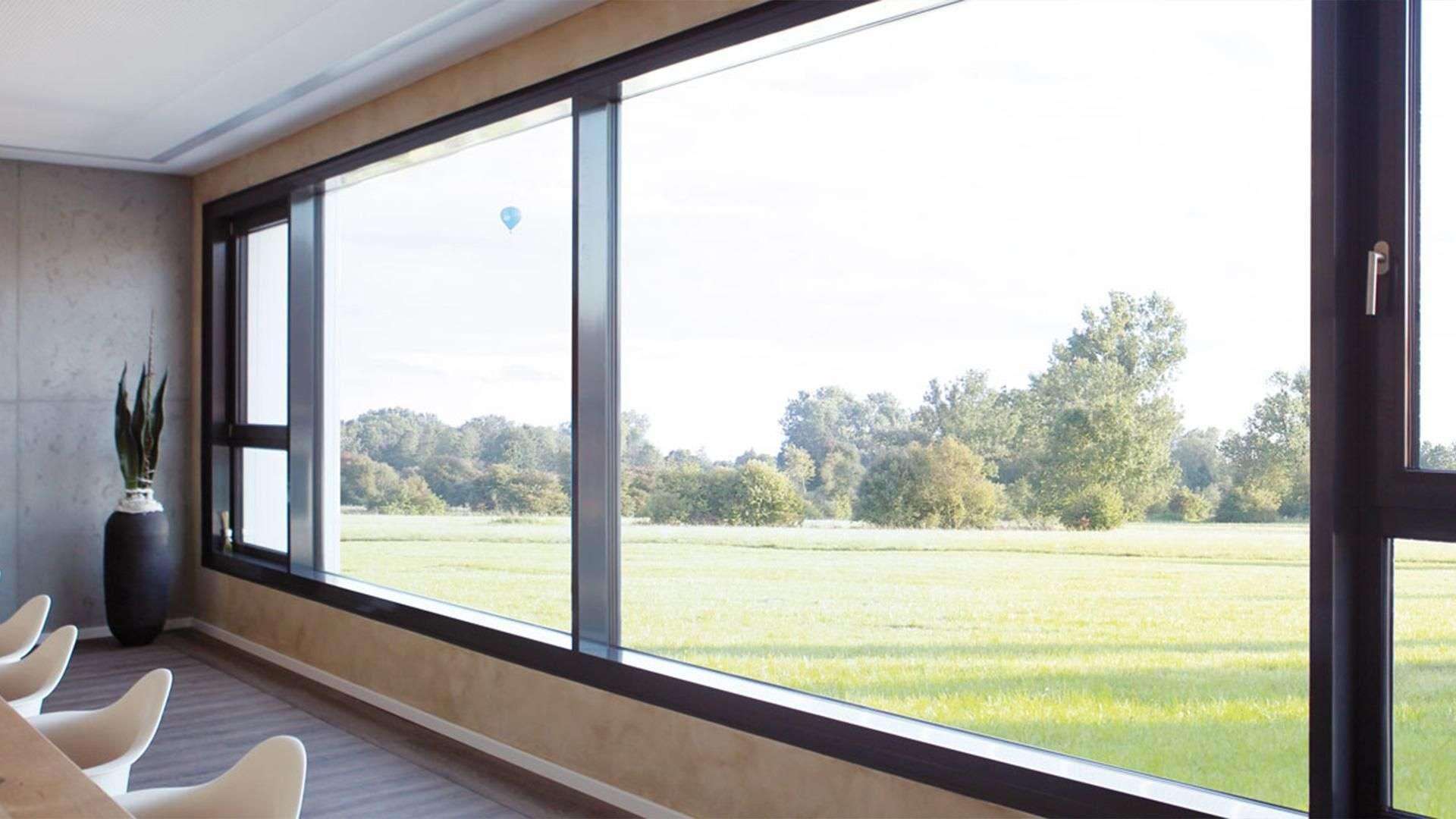 Singold-Aluminium-Fenster-von-Gugelfuss_592d6a7fd9891