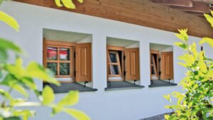 Singold-Holz-Fenster-von-Gugelfuss_592d6bbc8ab4a